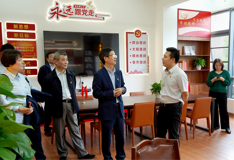 1714096057163974.png 图片1.png